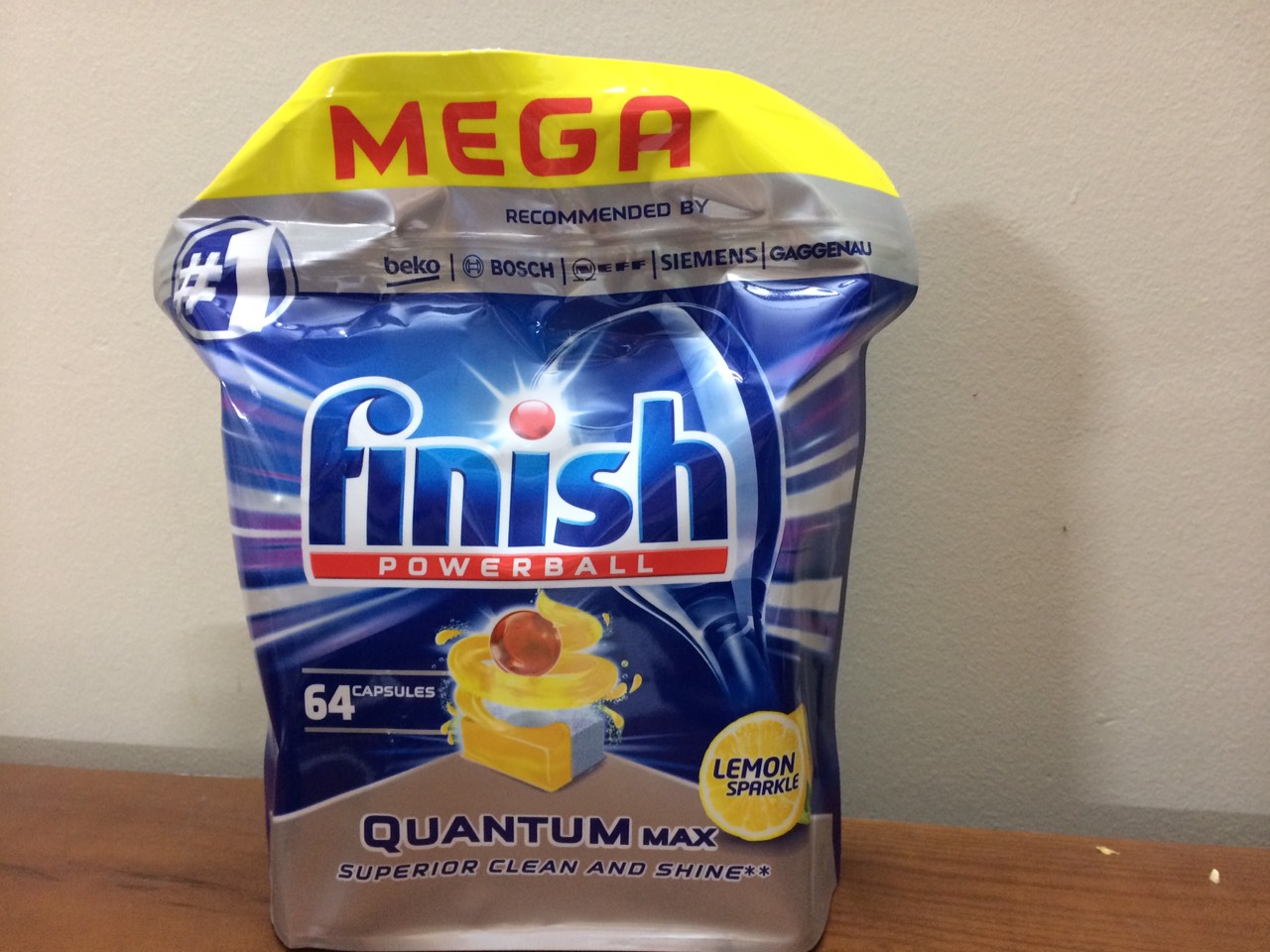 {CỰC MẠNH } Túi 64 viên rửa chén Finish Quantum (14x tính năng trong 1 viên) - (Dành cho máy rửa chén 9-10-12-13 -14 bộ)