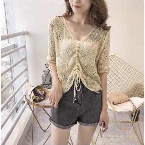 Áo len lổ dây rút