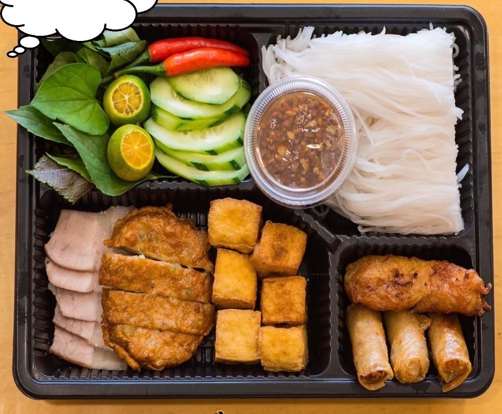 50 hộp nhựa đựng thức ăn cao cấp 4 ngăn ht25