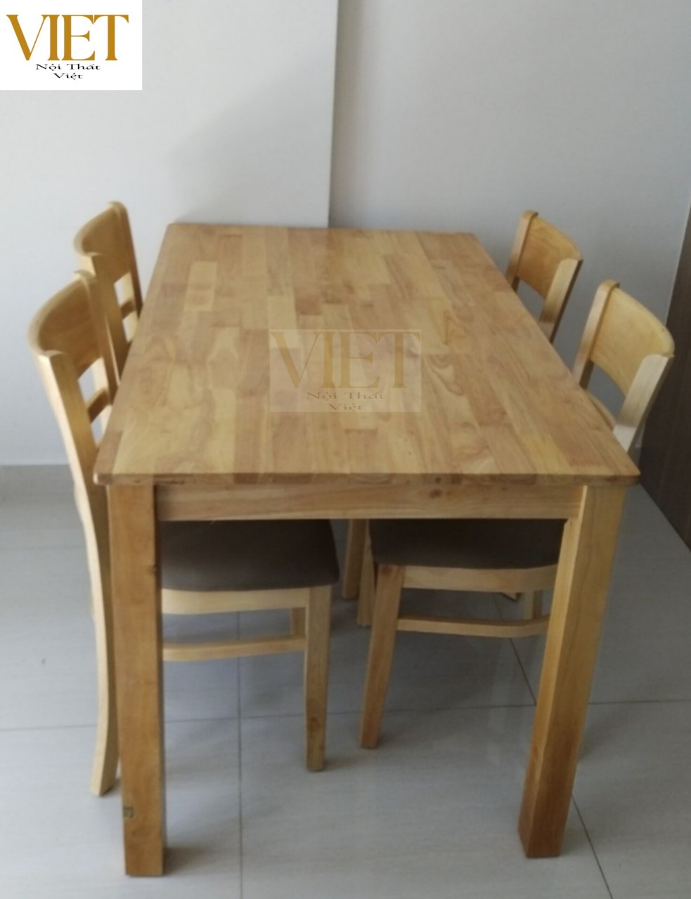 Bộ bàn ăn kèm 4 ghế bọc nệm - gỗ cao su - miễn phí giao hàng hcm