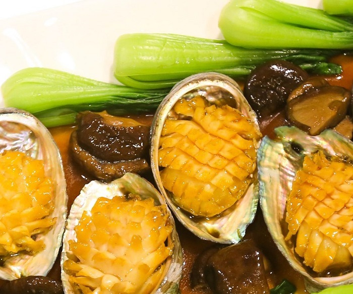 Bào ngư tươi ngon - khay 500gr Size 16-20 con/kg net5 (giao hỏa tốc TPHCM)