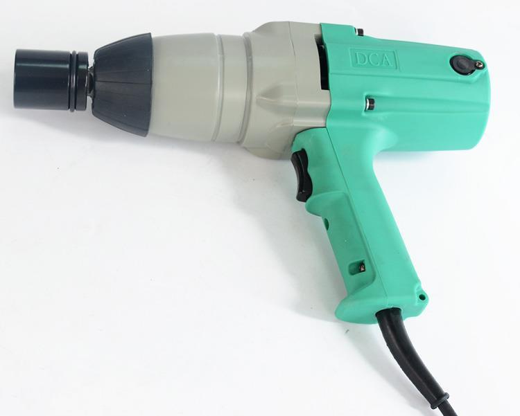 Máy vặn bu 3/4inch lông 620w dca apb22c p1b-ff-22c