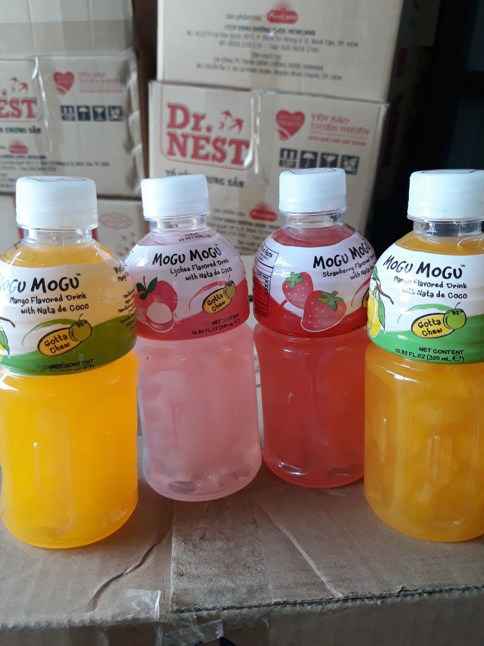 Nước uống MOGU vị dừa vị vải vị xoài vị dâu với thạch dừa 320ml