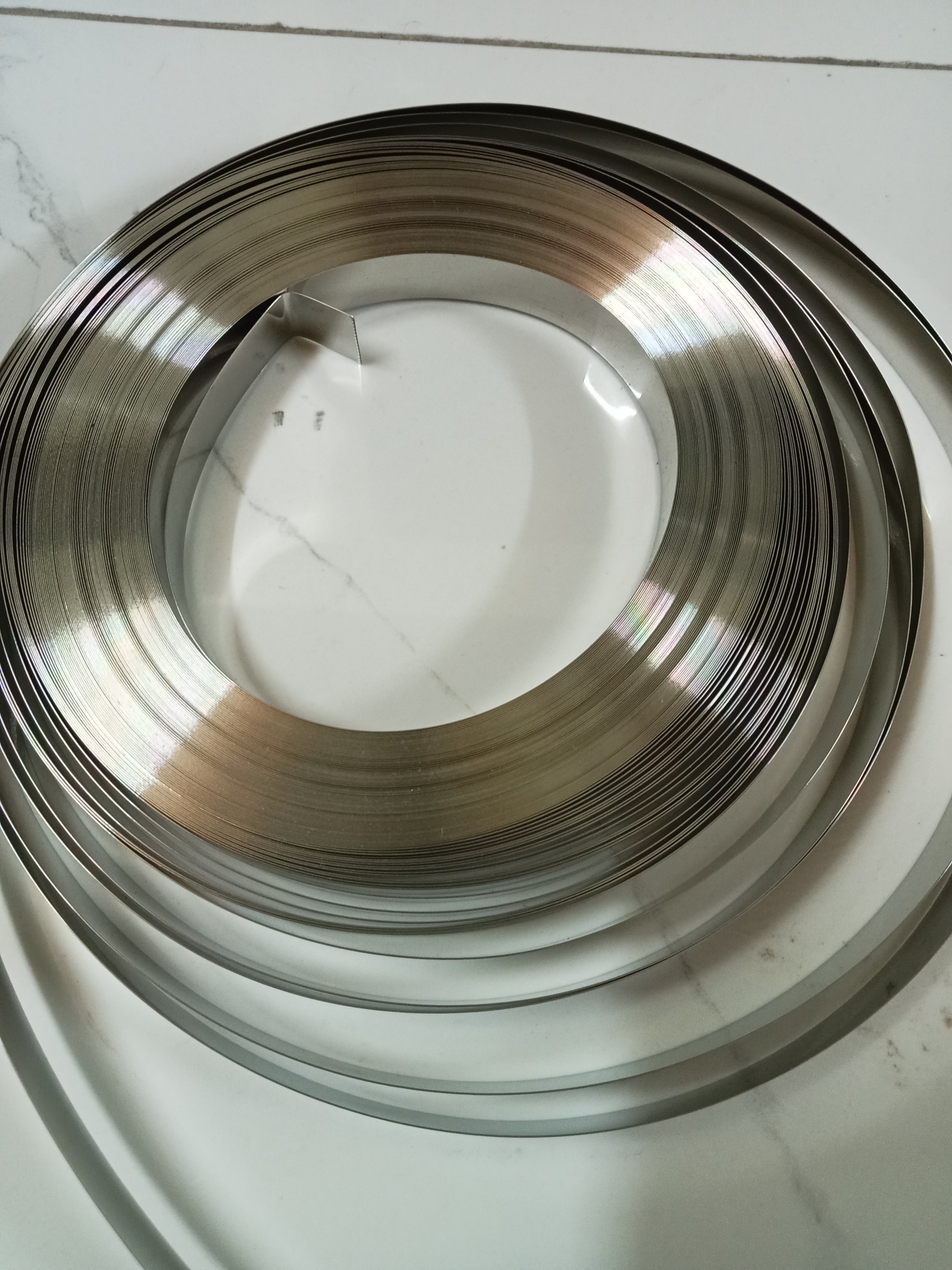 Cuộn dây đai inox 304, cáp inox 304 dài 30 mét, kích thước 12*0.25mm siêu bên không gỉ