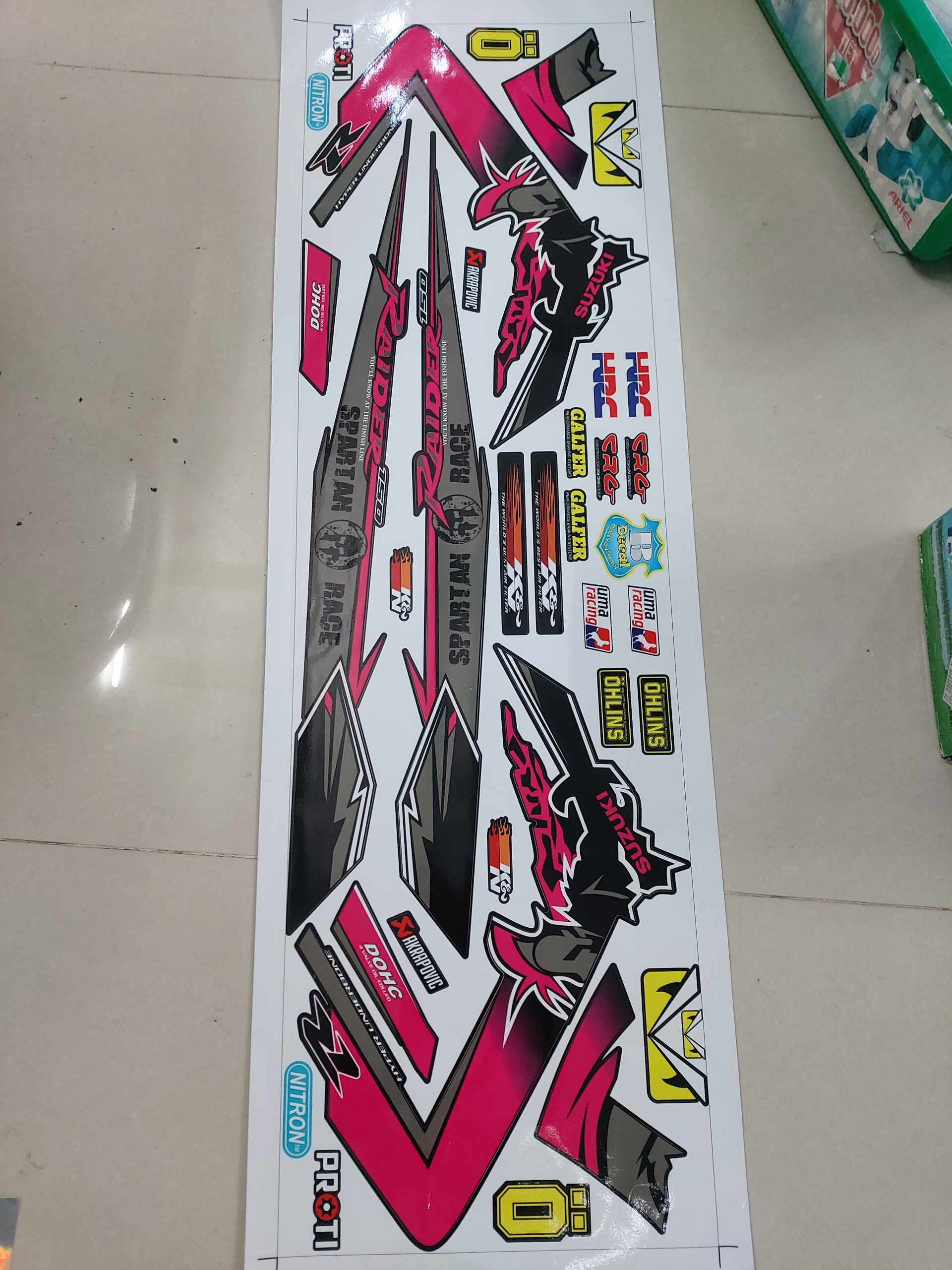 Tem xe suzuki raider xăng cơ f150 hồng đen