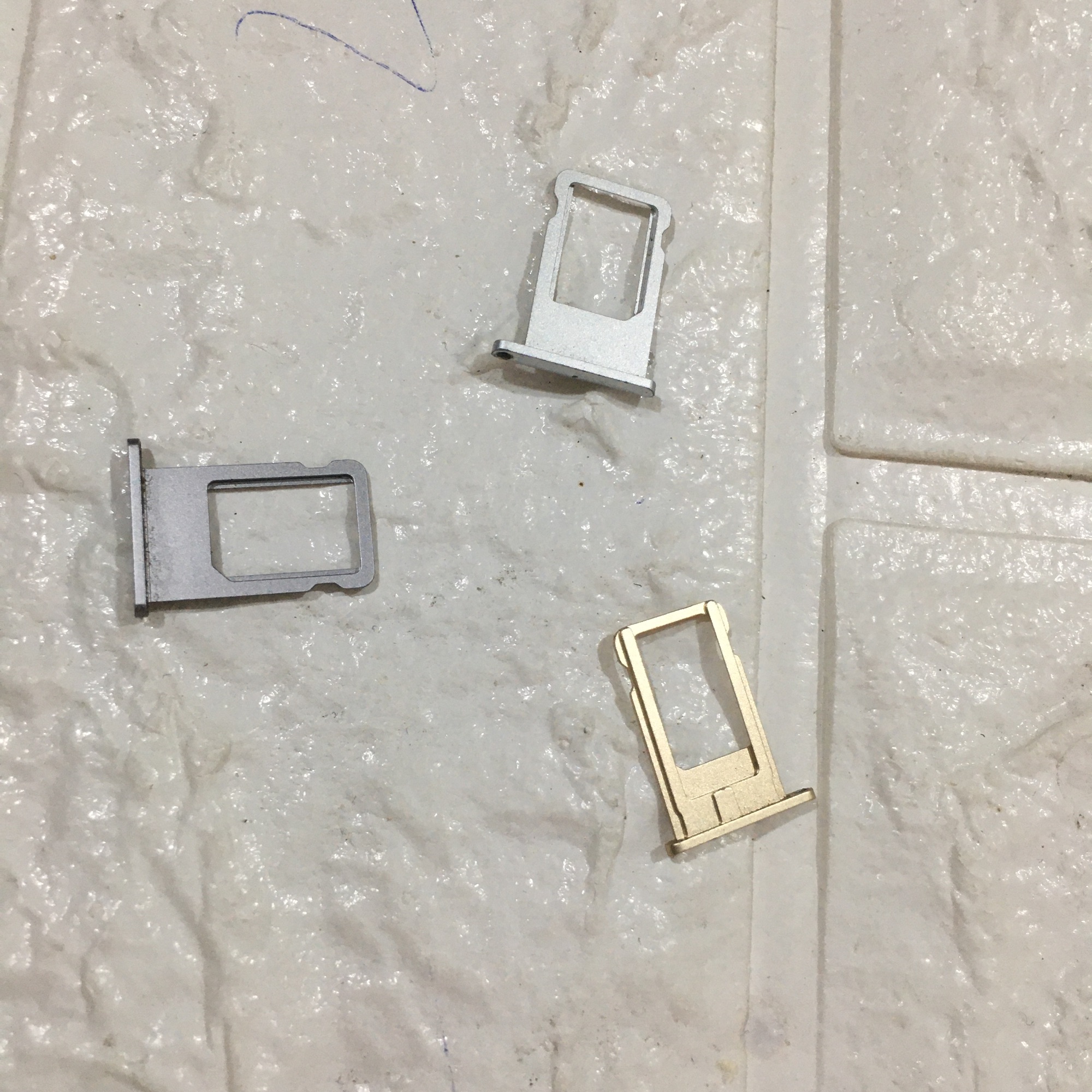 Khay sim, nút nguồn, volum iphone 6 zin hàng cao cấp