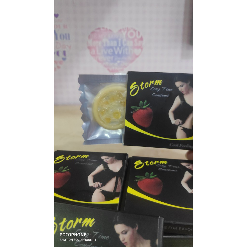 Bao cao su storm bi lớn hương dâu hộp 1 cái