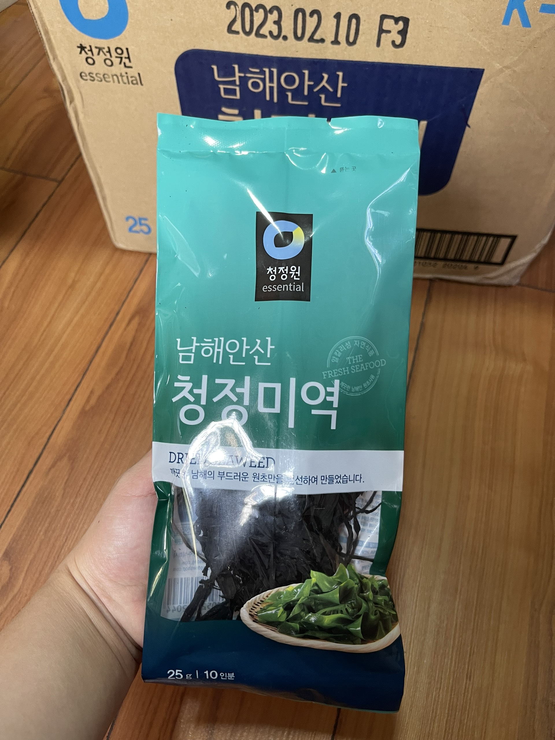 Rong biển khô, rong biển nấu canh Daesang Hàn Quốc 25g