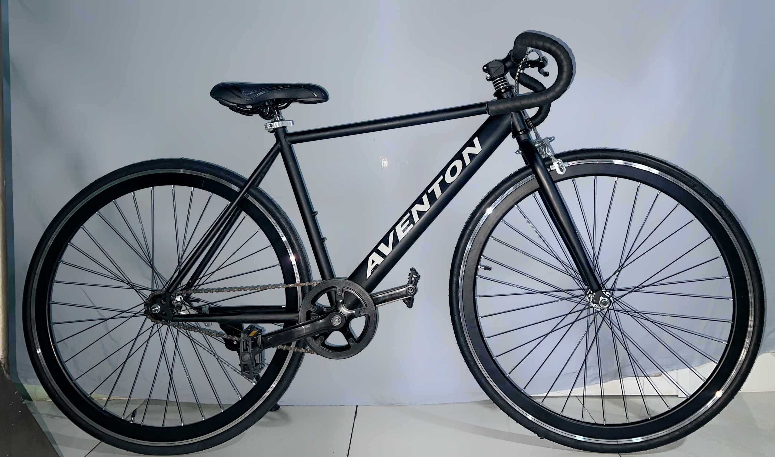 Xe đạp fixed single - aventon - full black