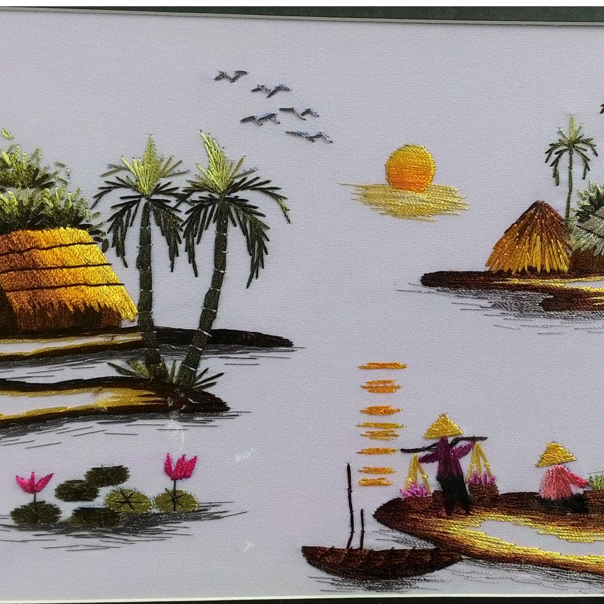 Tranh thêu tay phong cảnh làng quê Việt Nam 20 x 25cm LQ001