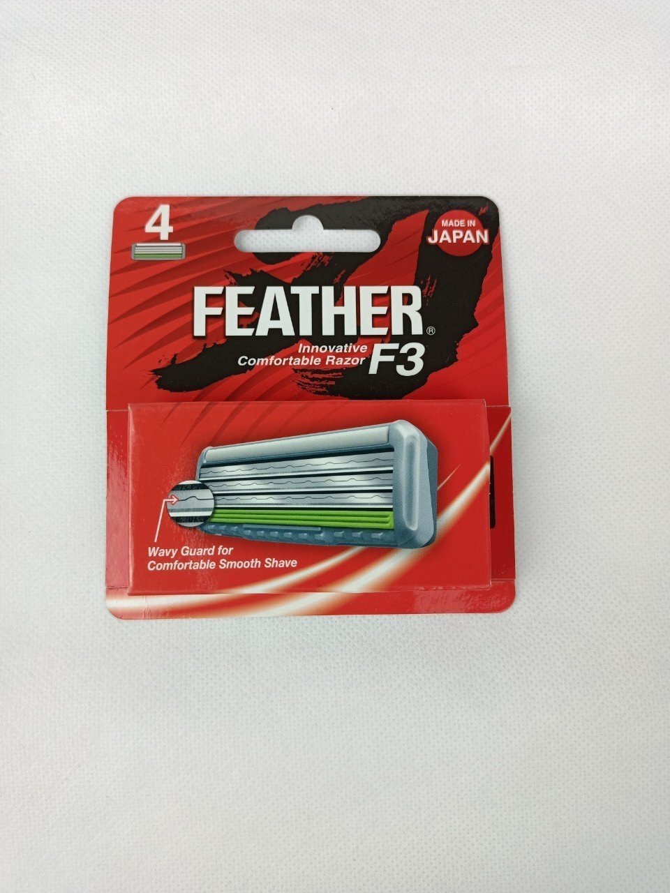 Dao cạo Feather razor 3 lưỡi hộp 4 chiếc