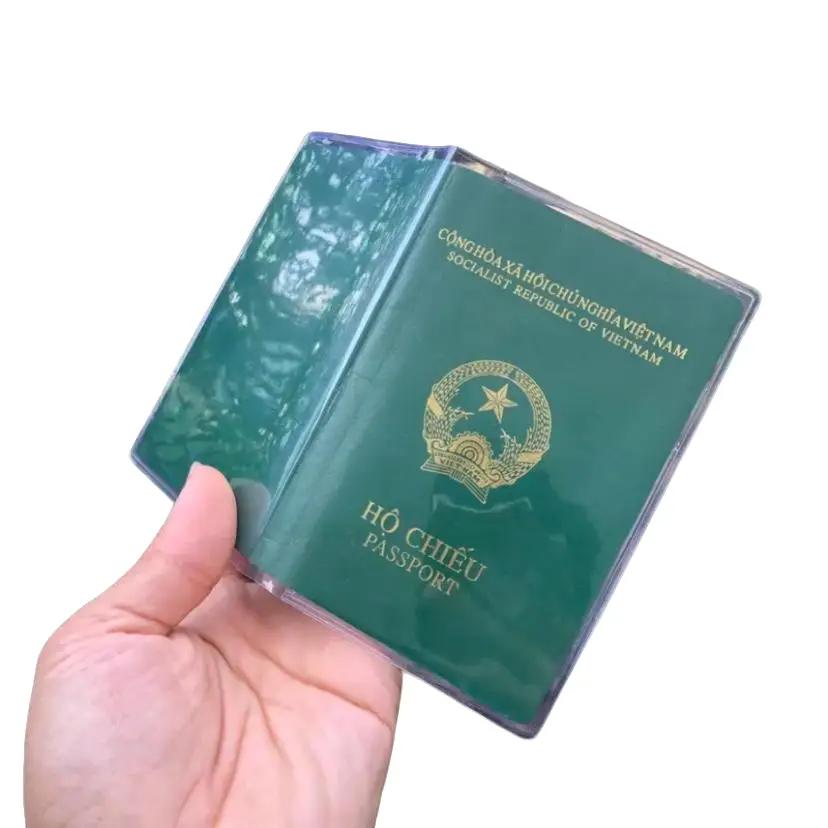Vỏ bọc Hộ Chiếu Pasport 3 ngăn Chất nhựa dẻo trong suốt dày dặn