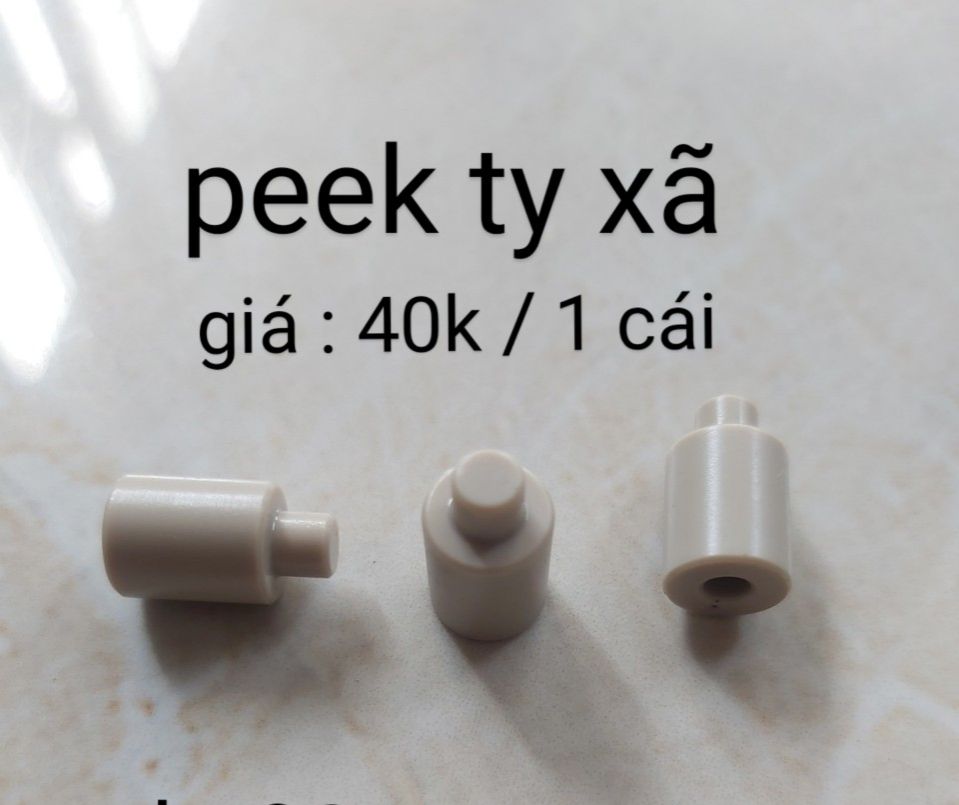 Peek ty xã