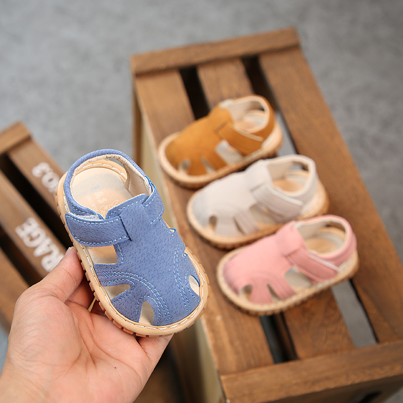 Dép Sandal tập đi cho bé nhiêu mẫu