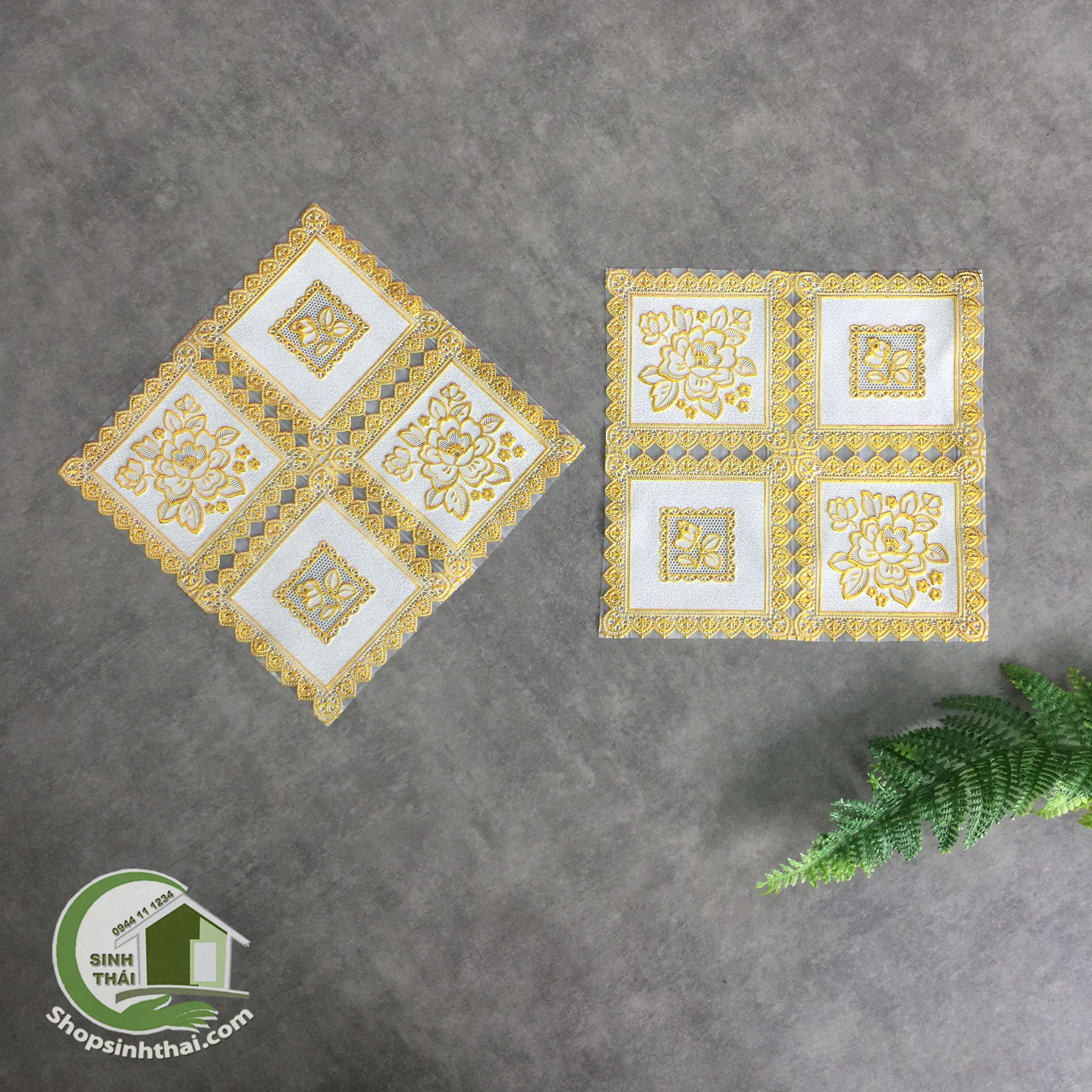 [HCM]Tấm Lót Bình Hoa, Bình Trà hình vuông vàng 20 x 20cm - Bằng Nhựa Có Ren Hoa Văn Dập Nổi