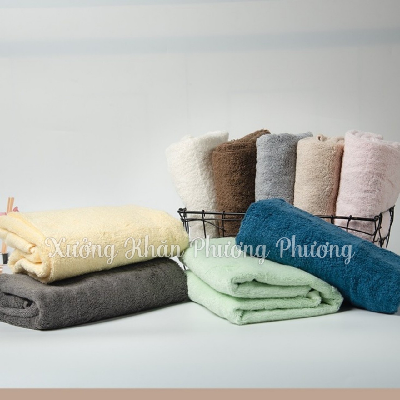 Khăn tắm Cotton Xuất khẩu dư 70x140, Khăn 100% cotton, sợi đẹp, mềm mịn, thấm hút tốt
