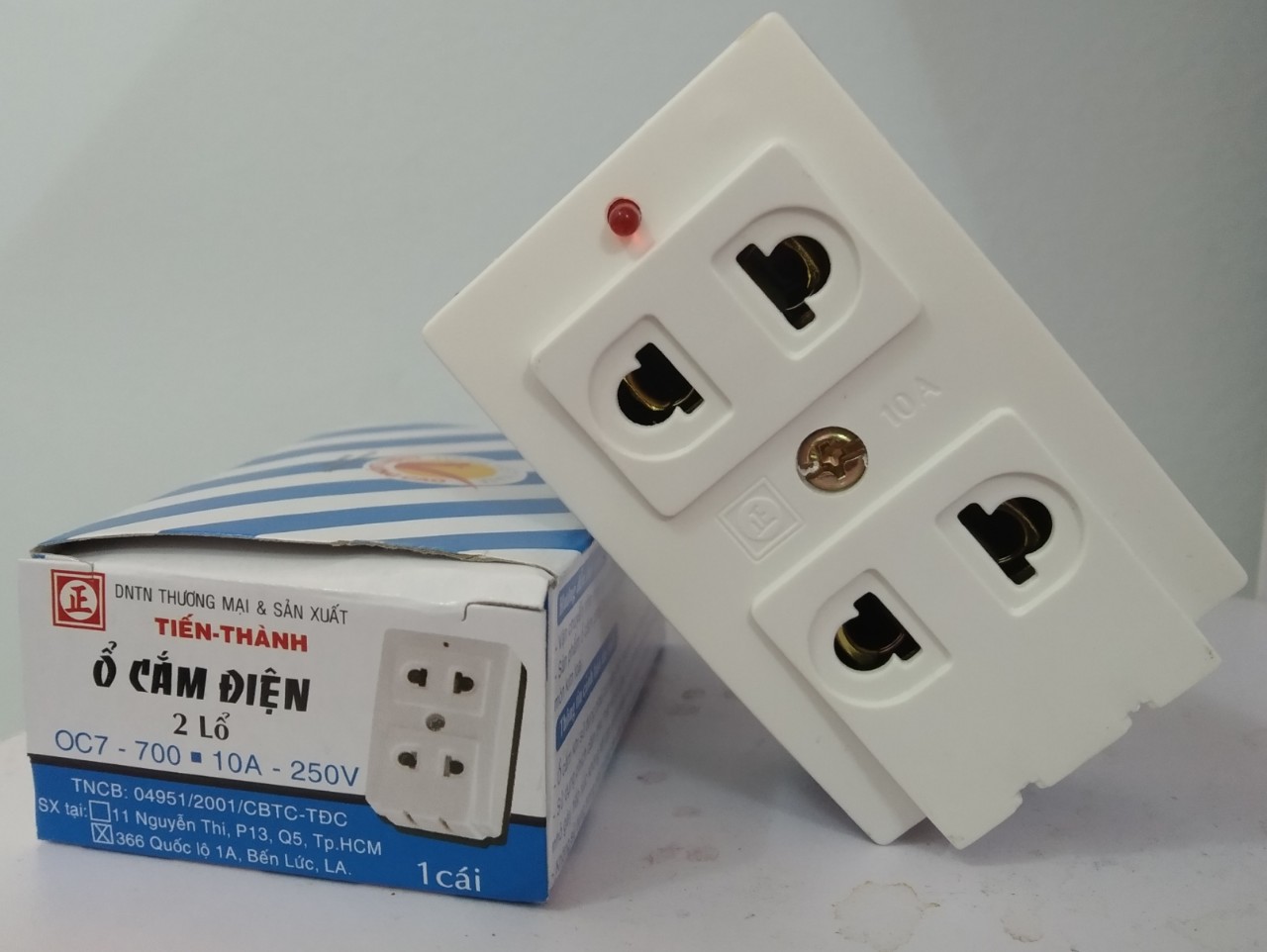 [HCM]Ổ cằm điện 2 lỗ