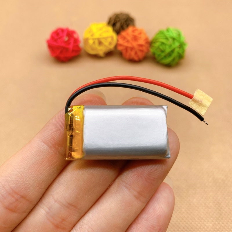 Combo 4 pin lipo 100mah 3.7v 20x20x3mm, pin lipo 1000mah 3.7v 30x40x6mm, pin li-po lithium dung cho tai nghe