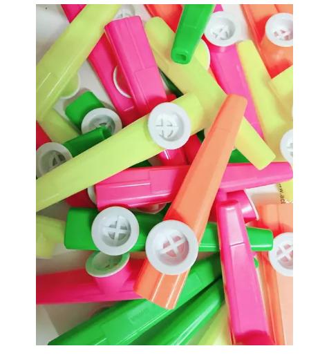 Kèn Kazoo