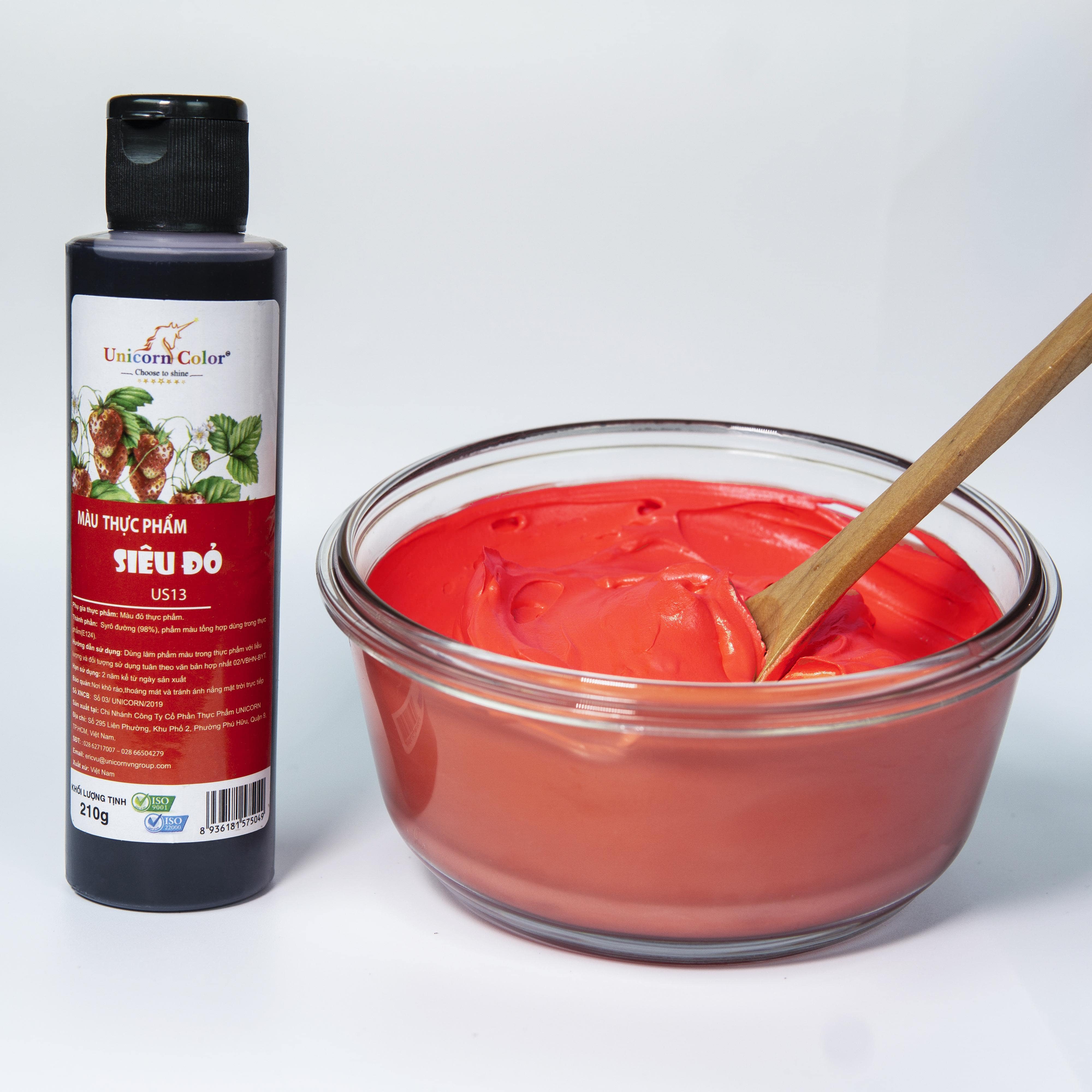 Màu thực phẩm Siro UNICORN  Không đắng - Màu siêu đỏ A04 lọ 210gr - Chuyên dụng trong bánh kem, bánh kẹo, món ăn, đồ uống... đạt đạt tiêu chuẩn ISO22000:2018