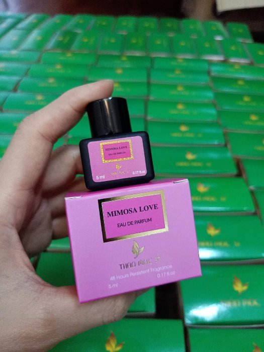 1 lọ màu hồng_nước hoa vùng kín thảo mộc 37