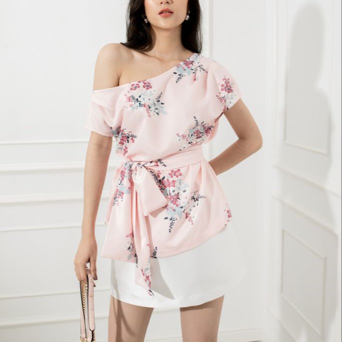Masara áo lụa lệch vai hoa đào