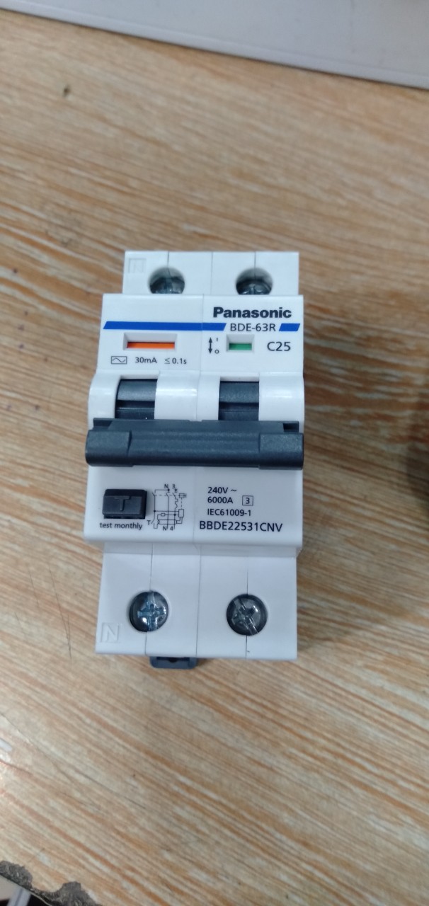 CB CHỐNG GIẬT PANASONIC - Cầu Dao Chống Giật Panasonic 2P16A,20A, 25A, 32A, 40A,50A,63A ( 30mA).