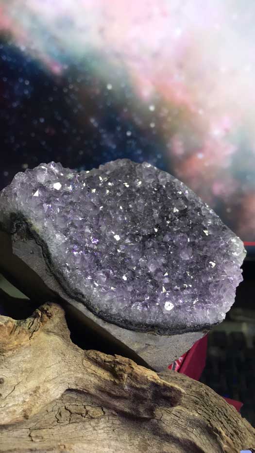 Hốc đá trứng thạch anh tím tự nhiên amethyst thạch anh tím chiêu tài 810