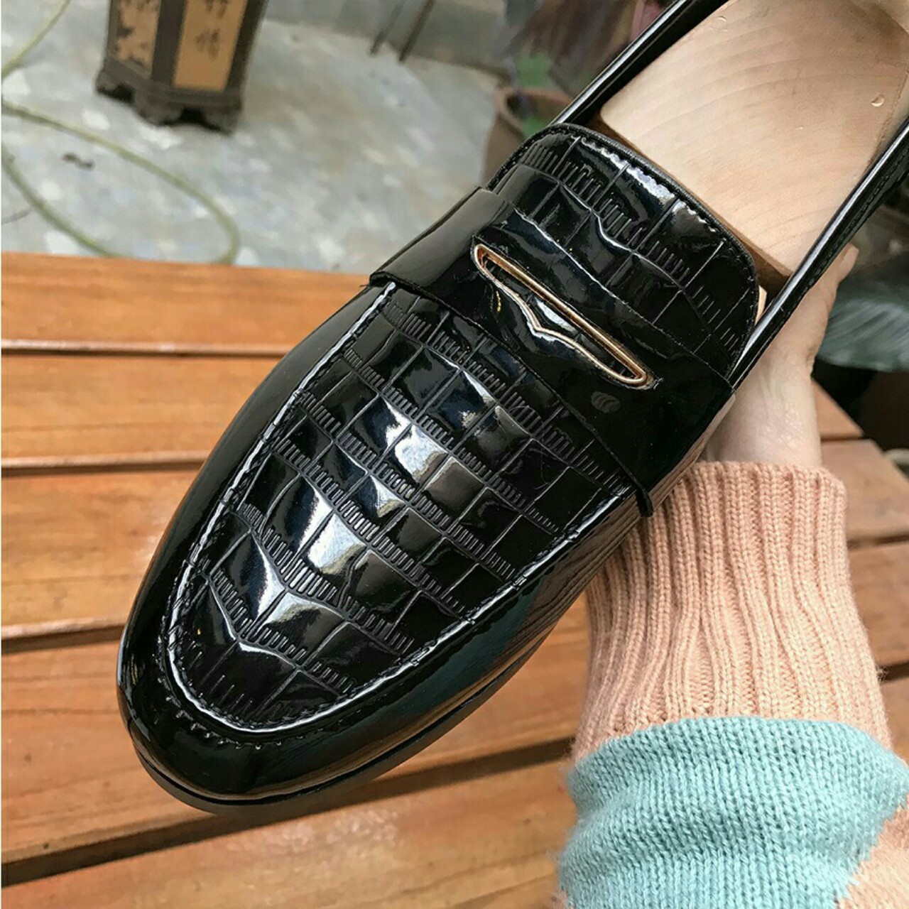 [HCM]Giày tây nam da bóng dập vân thời trang X49
