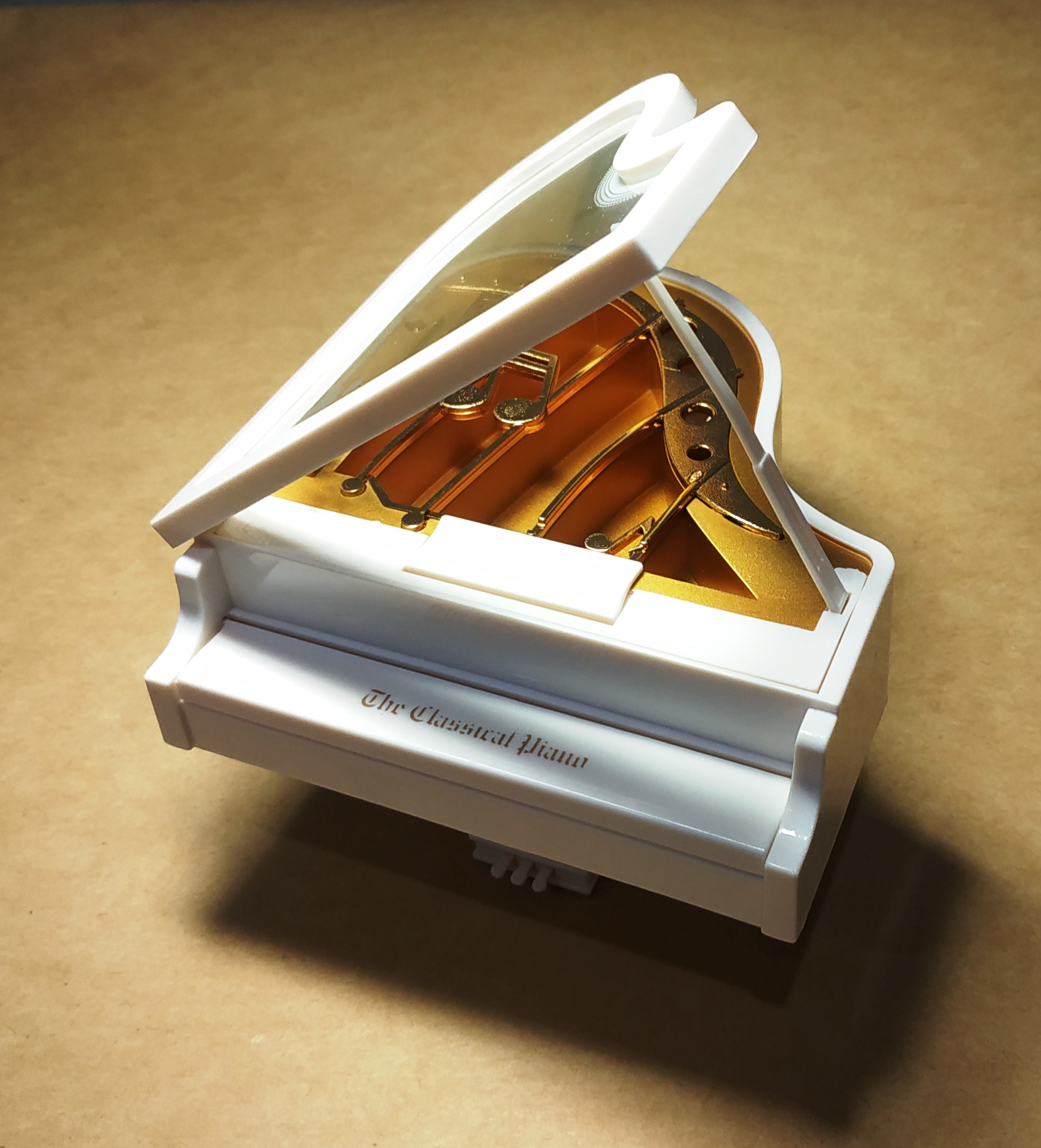 Hộp nhạc piano | máy nhạc dây cót | hộp nhựa resin hndcdd001-b | quà lưu niệm | vật kỷ niệm