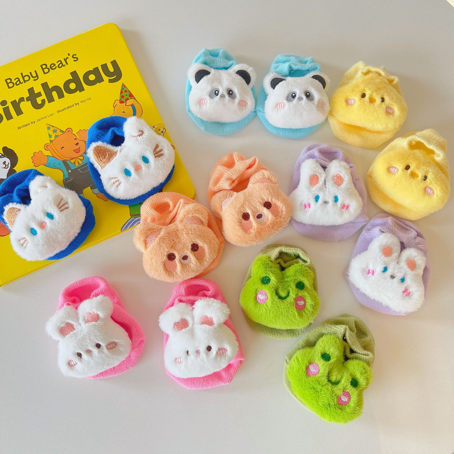 Tất vớ cổ ngắn hình thú 3D ngộ nghĩnh cho bé