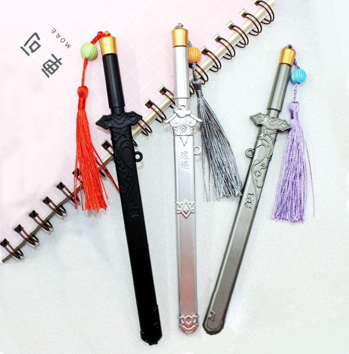 Combo 2 bút hình Tuyệt Thế Bảo Kiếm(Ma Đạo Tổ Sư), tặng cây màu xám