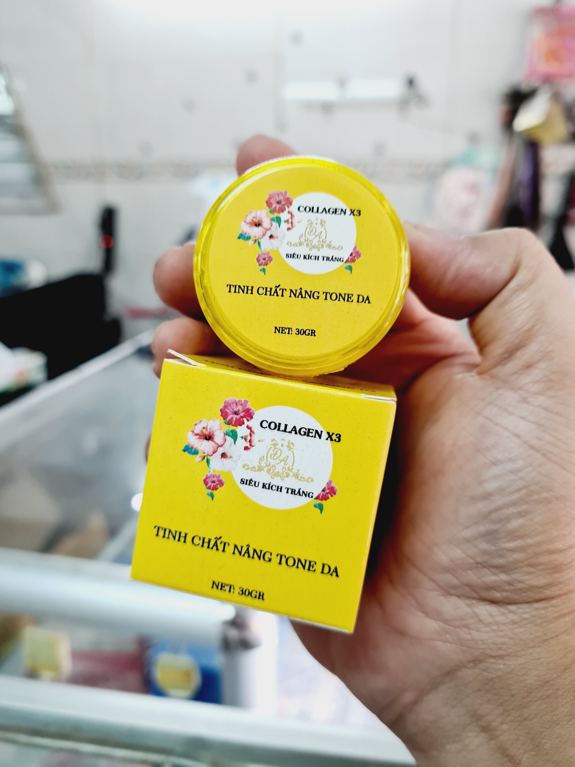 SIÊU SALE - GIÁ SIÊU RẺ-  Kem Kích trắng X3 Collagen Đông Anh bật tông nhanh sau 1 lần sử dụng