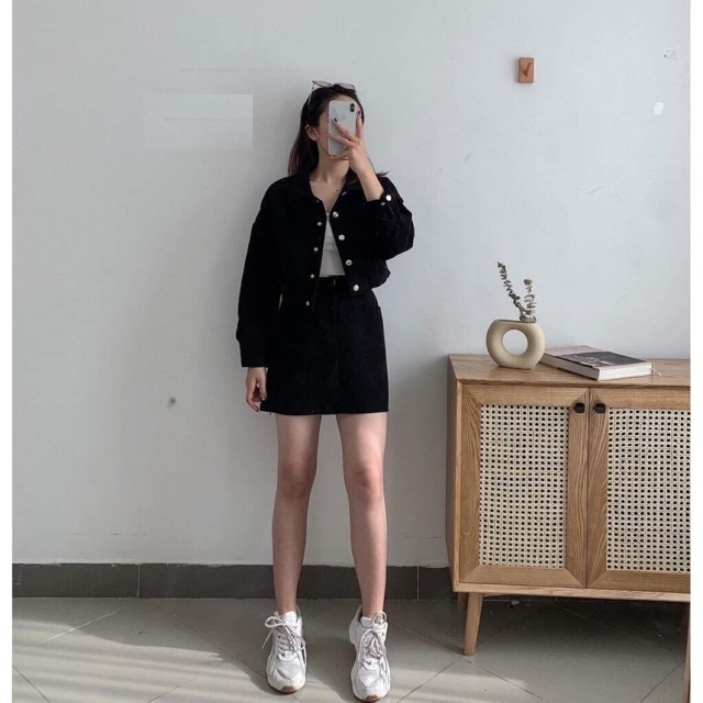 Set Vest Khoác Kèm Áo Crt + Chân Váy Nhung Tăm Kèm Quần Hot Trend S273