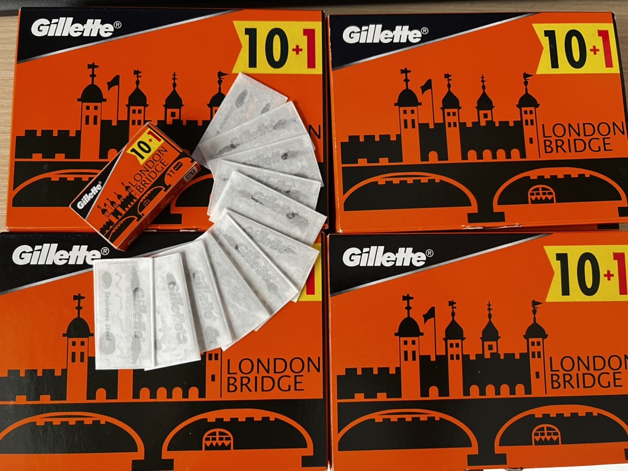 Lưỡi lam gillette london bridge 10+1 - hộp 110 cái