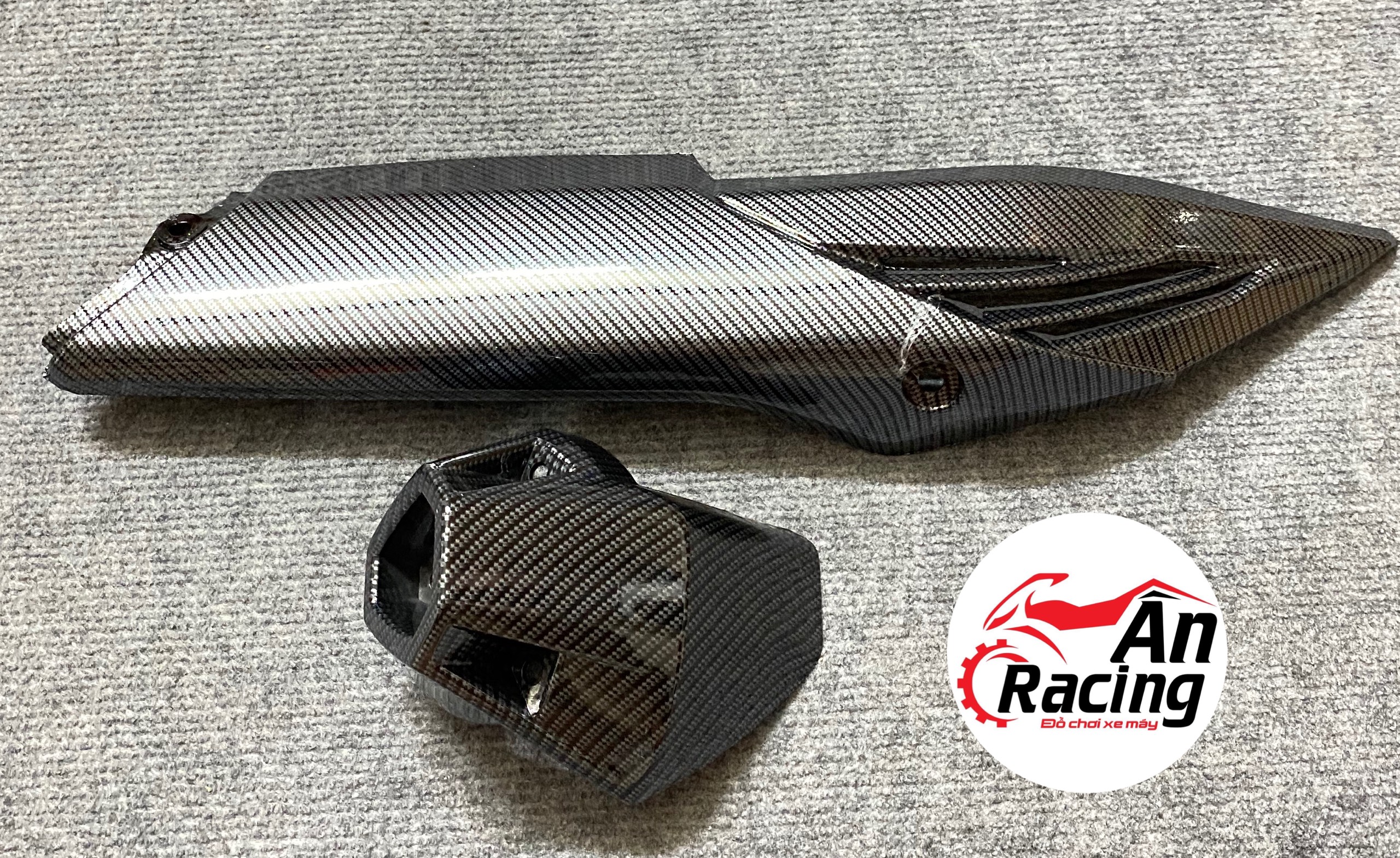 Bộ ốp pô có chụp đít pô carbon gắn winner v1