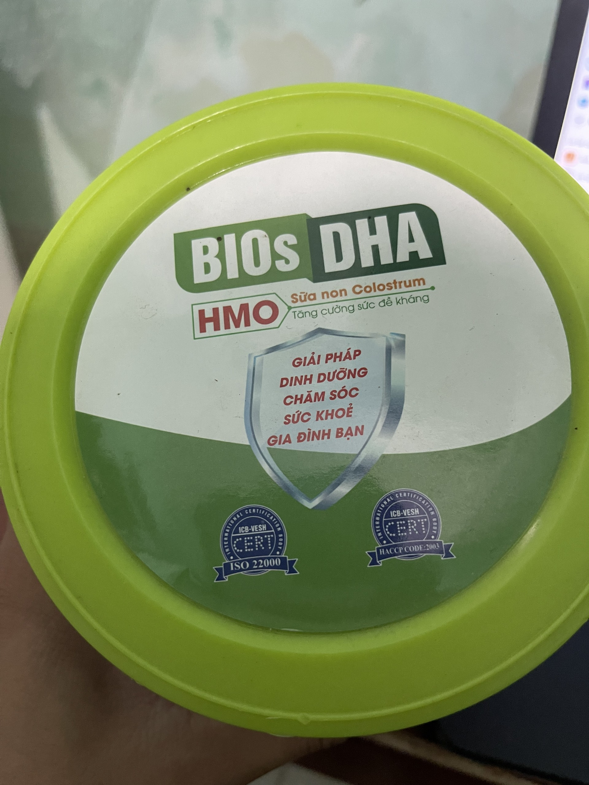 Sữa bột cận hạn giá rẻ date 11/2024