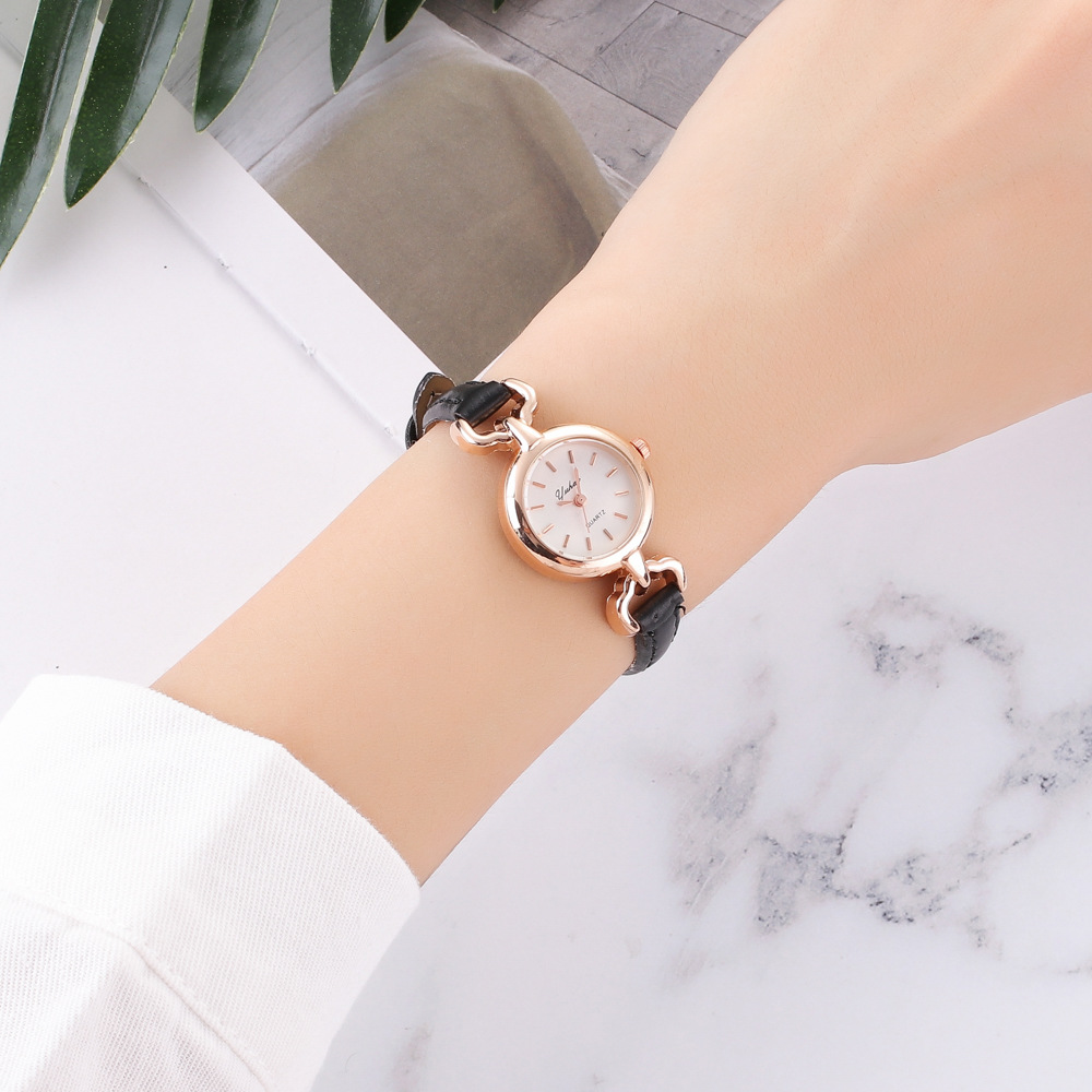 Đồng hồ nữ dây mảnh DH521 shop Ny Trần chuyên đồng hồ dây da
