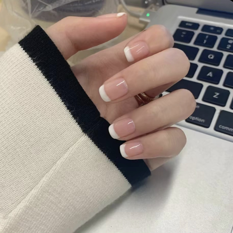 Nail Nail Pieces Pearl Wear Nail Press on Nails Long Nail Tips Nails Art Fake Nails False Nails 24pcs with Glue