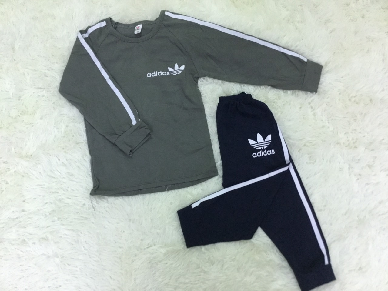 Đồ bộ thun coton Adidas dài bé trai và bé gái