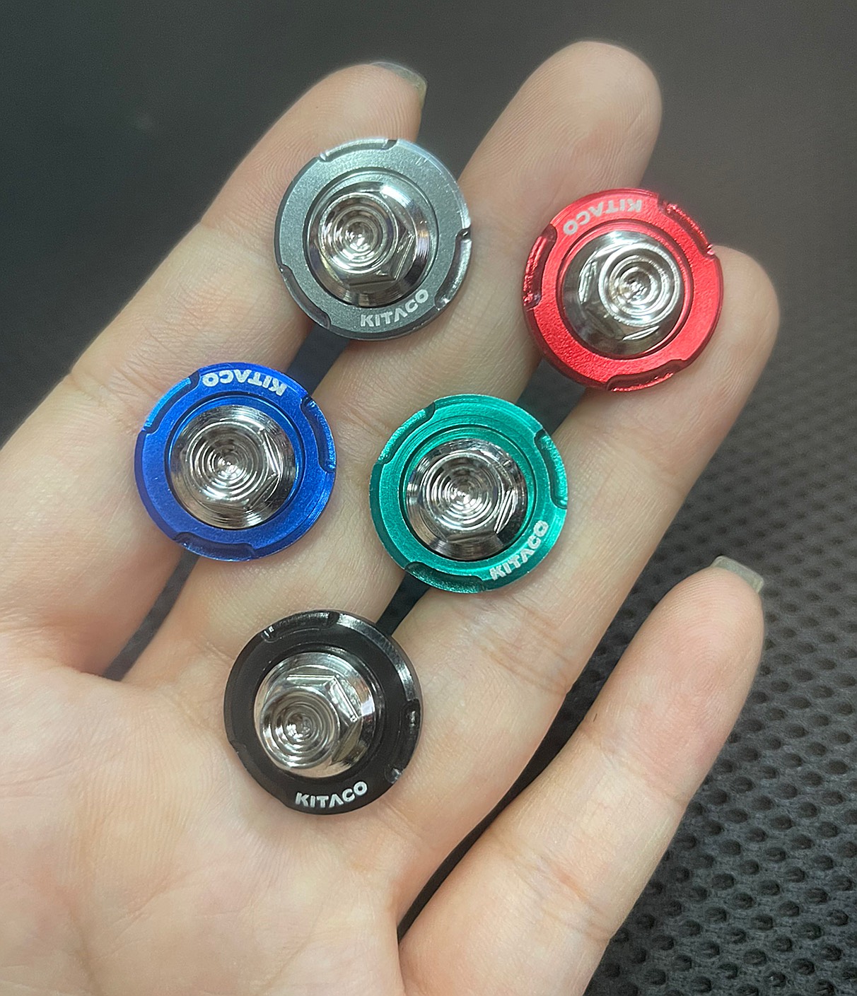 Lông Đền Nhôm KITACO nhiều màu 6li sử dụng cho ốc salaya, ốc titan g5