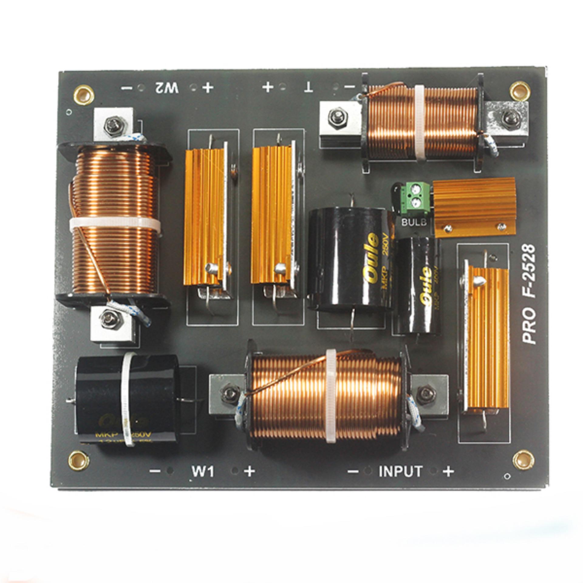 Bo phân tần công suất cao pro f-2528 3 loa