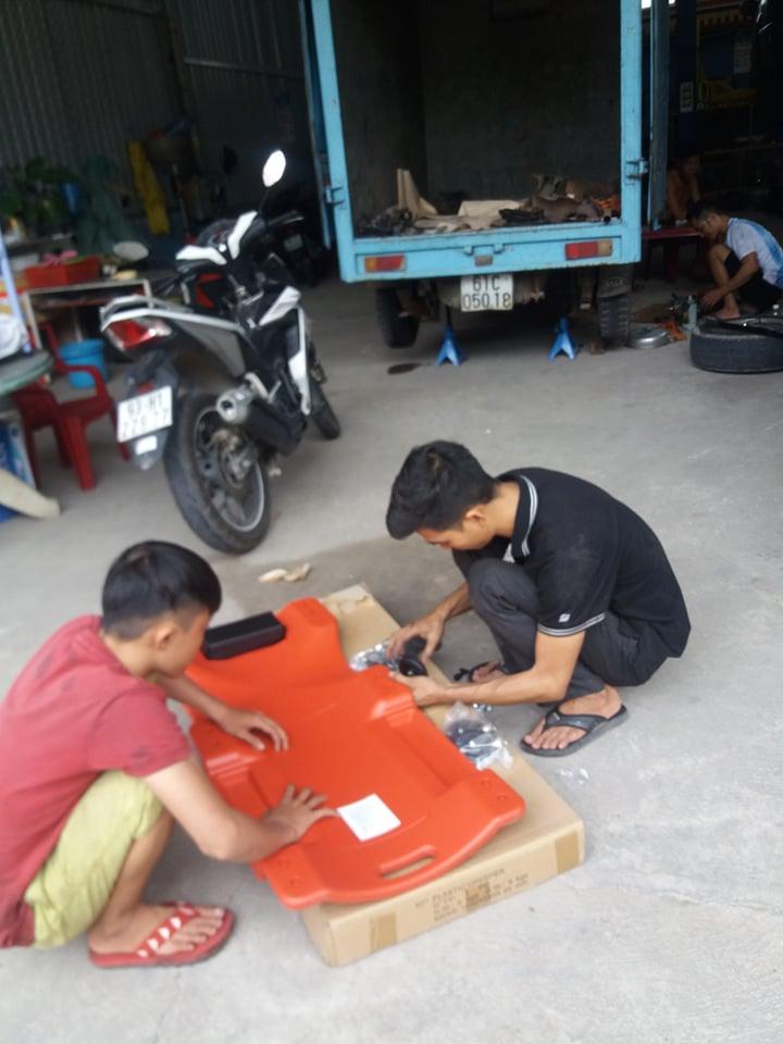 Xe chui gầm
