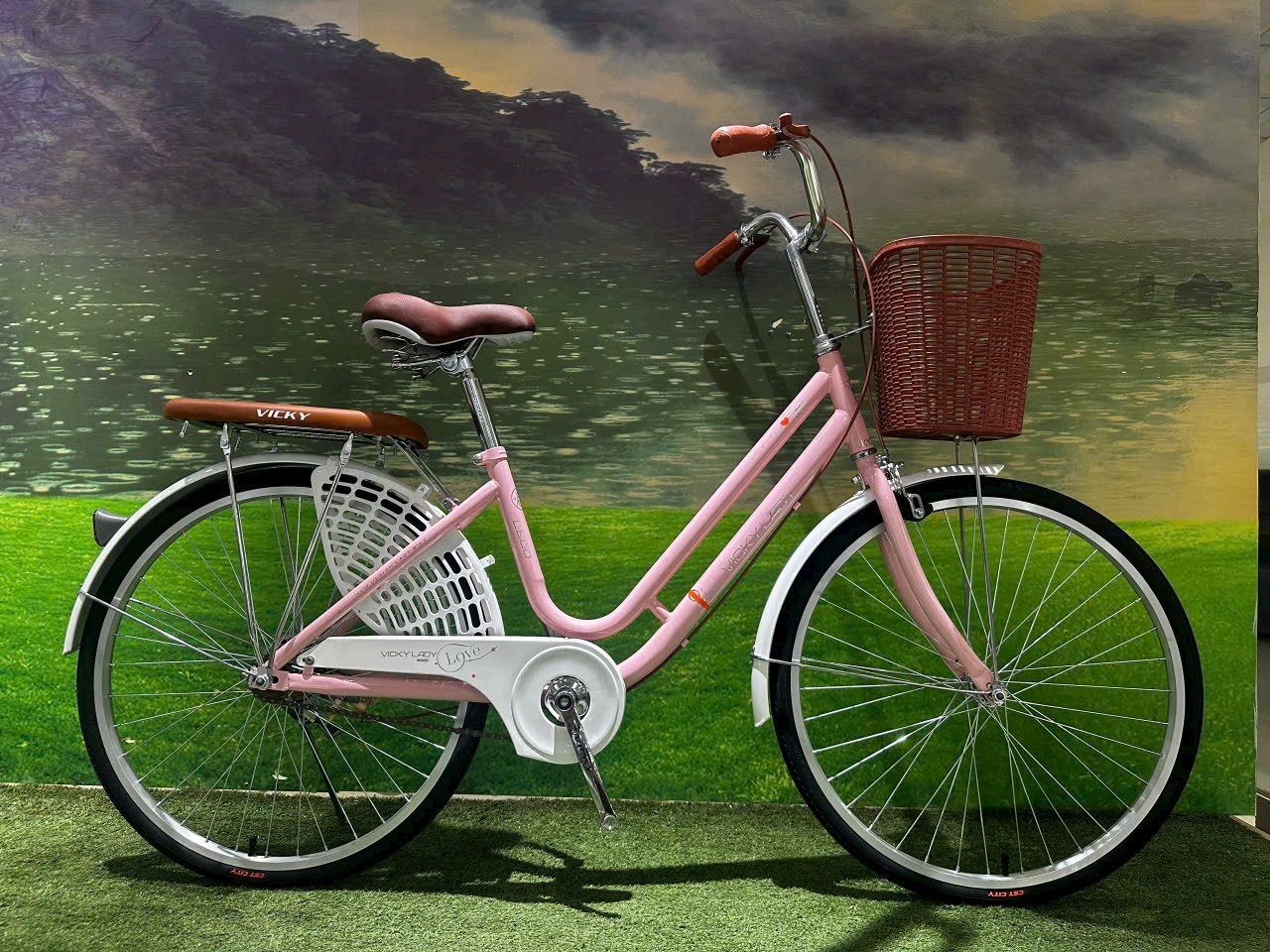 XE ĐẠP MINI VICKY CÓ CHẮN BÁNH SIZE 24 - HÀNG NHẬP KHẨU CHÍNH HÃNG