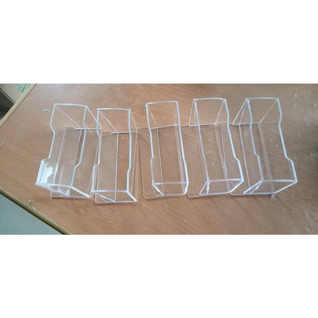 01 hộp đựng name card