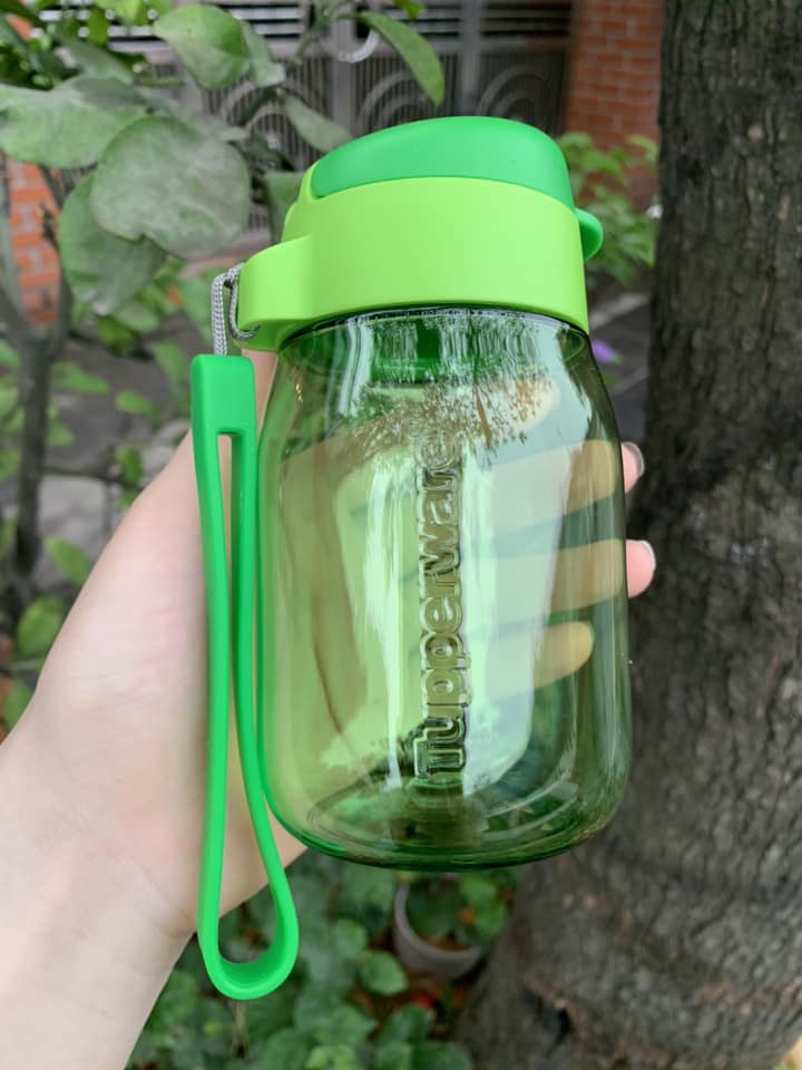 Bình nước Tupperware, Mini Lohas 350ml, chịu được nhiệt độ 110 độ c