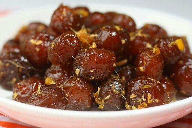 Ô mai mận xào gừng, ô mai mận khía dẻo xào gừng, ô mai mận khía chua ngọt xào gừng Hũ 200G -MXG