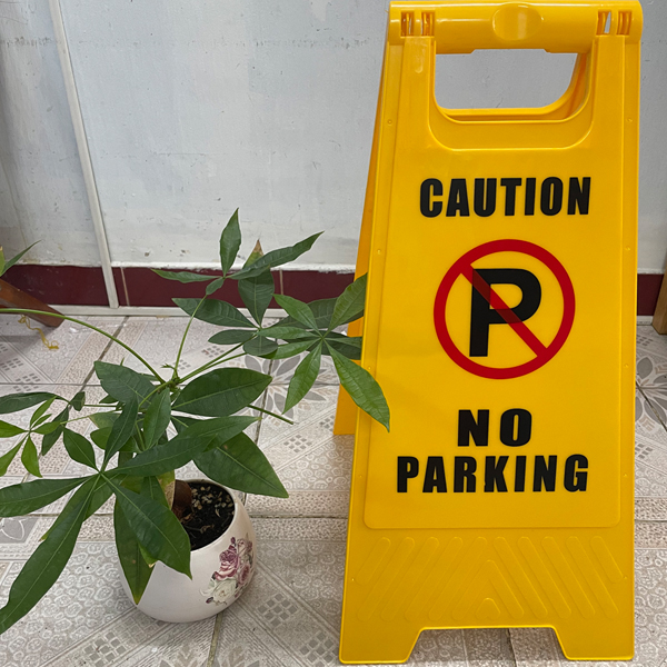 Biển cảnh báo chữ a, nguy hiểm cho xe hơi, đang sửa chữa, thi công - cấm đậu xe, BIỂN CẤM ĐẬU XE