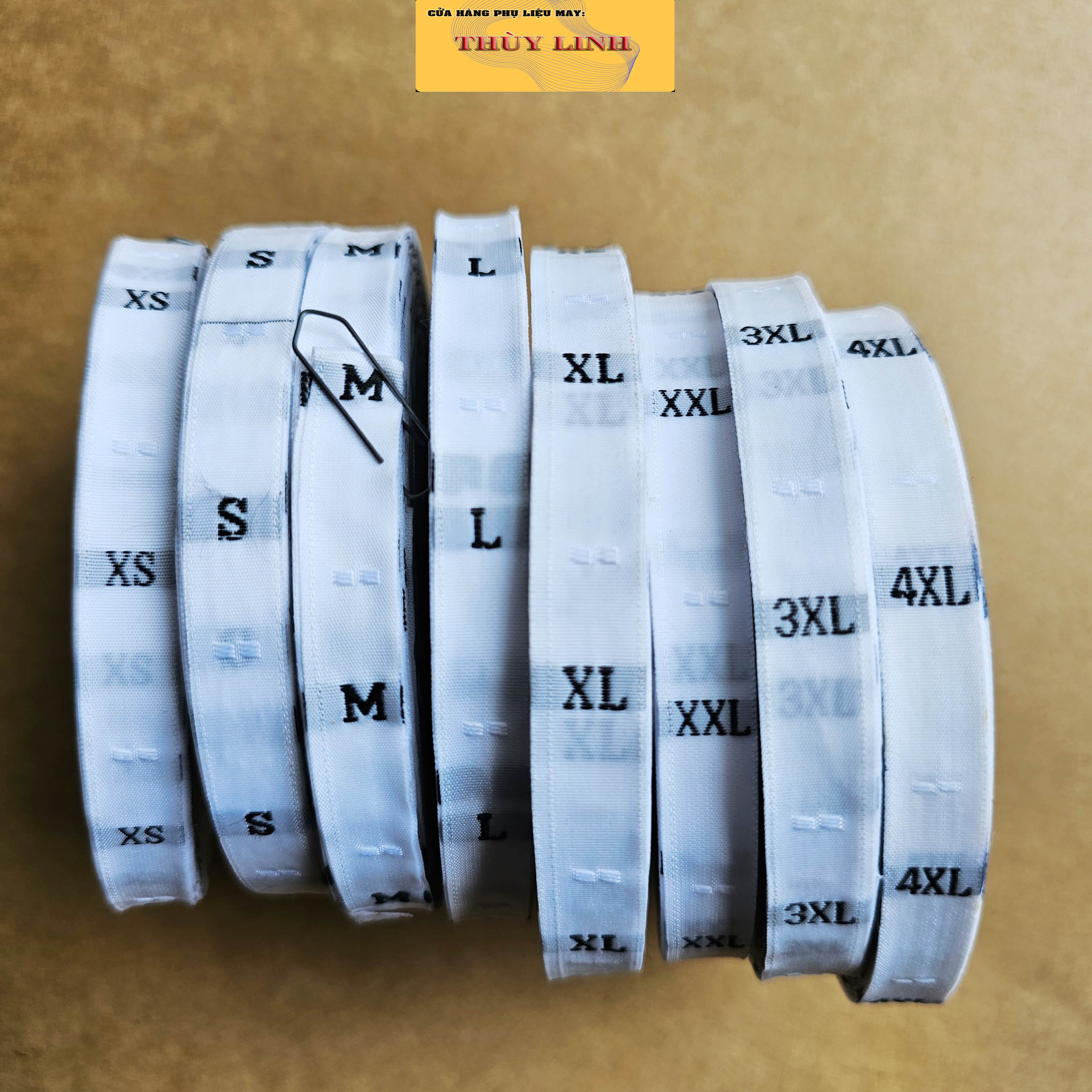 Nhãn dệt size chữ, màu trắng, nhãn mác quần áo từ xs - 4xl