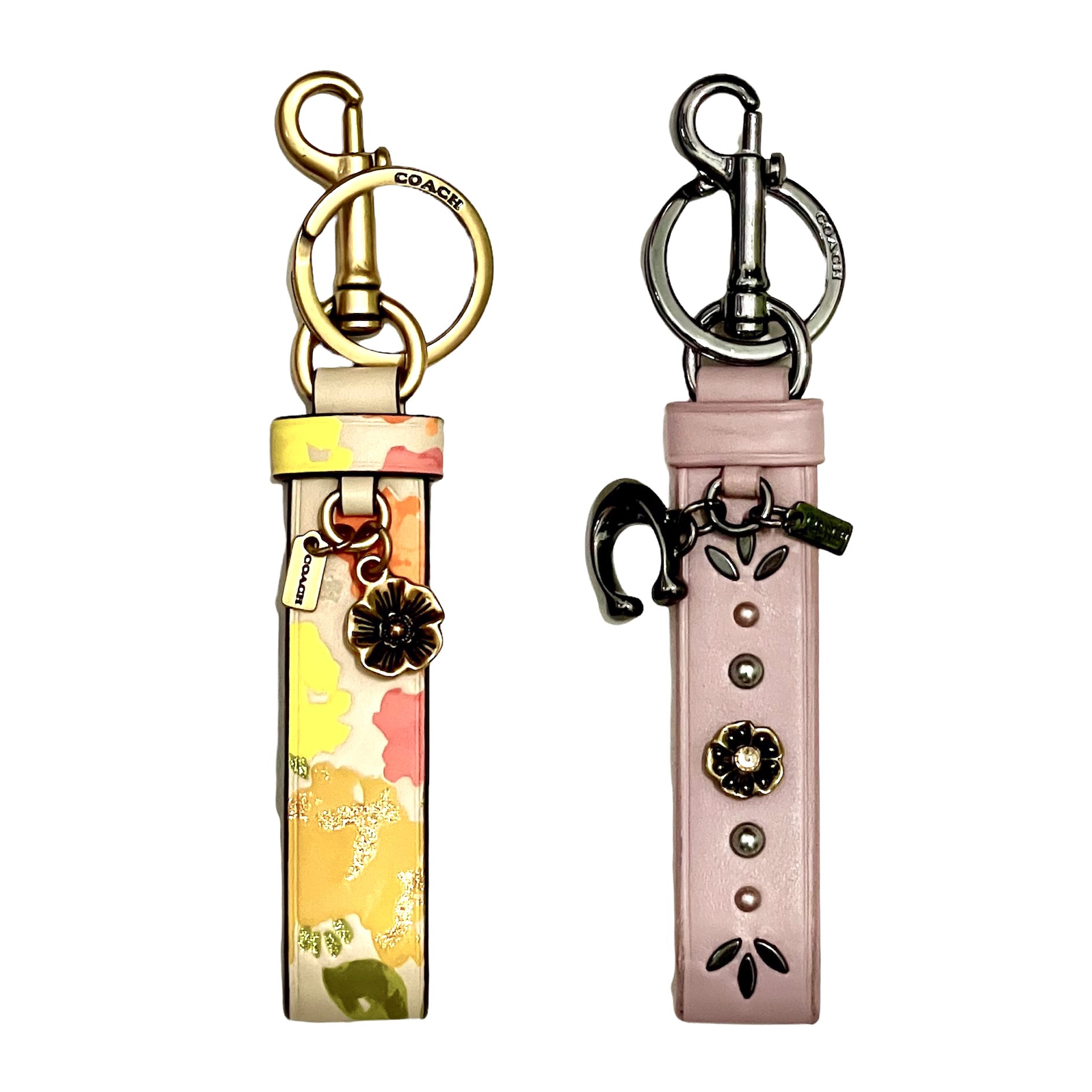 Coach charm hoa dây chính hãng